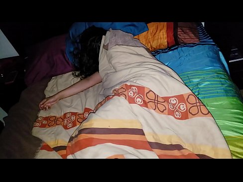 ❤️ Üvey oğul, genç üvey annesini uyurken azarlıyor. ❤❌ Porno pornoda tr.redgast4asset.ru ️❤